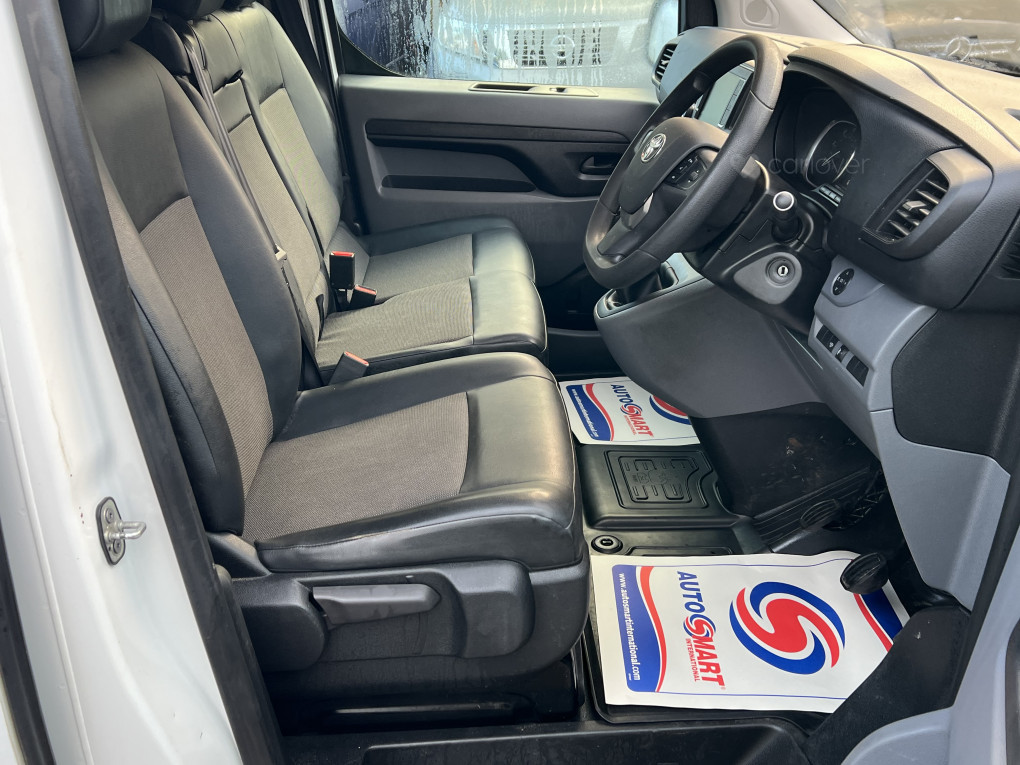 Used Toyota ProAce 2018 for sale - 76792681: Photo 24