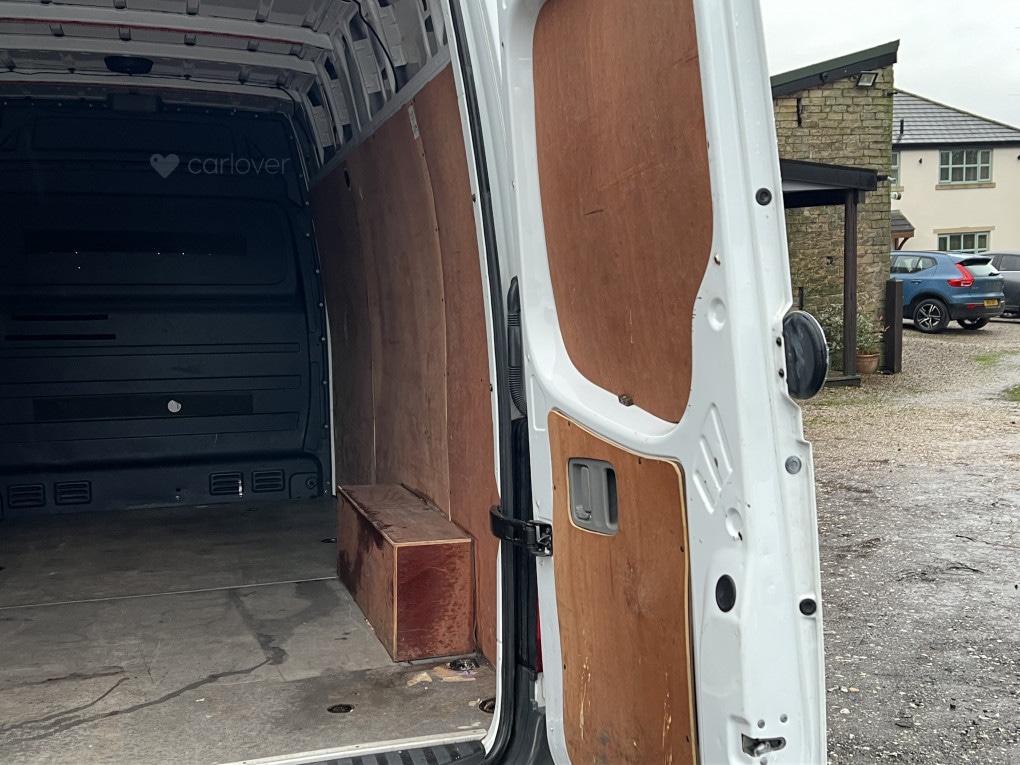 Used Mercedes-Benz Sprinter 2015 for sale - 77288836: Photo 9