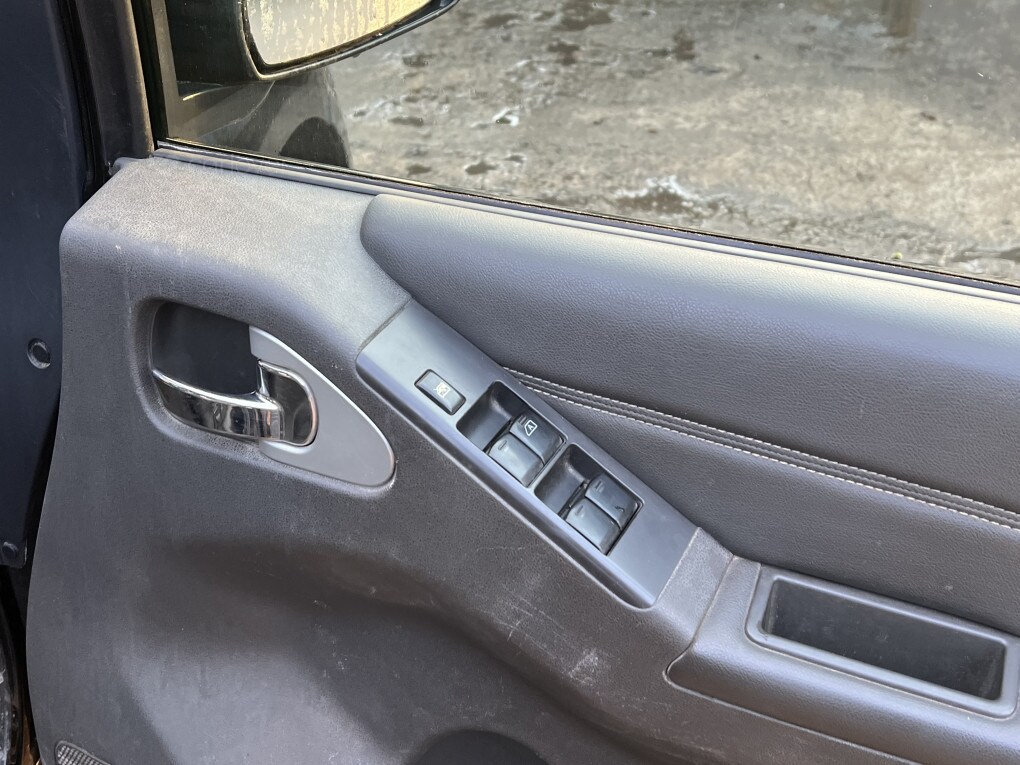 Used Nissan Navara 2014 for sale - 77960354: Photo 13