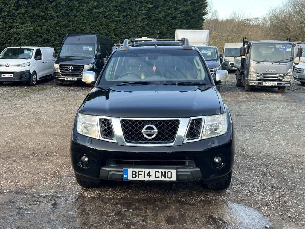 Used Nissan Navara 2014 for sale - 77960354: Photo 2