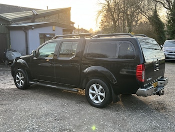 Used Nissan Navara 2014 for sale - 77960354: Photo
