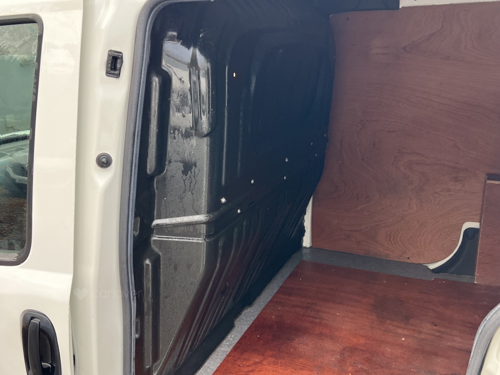 Used Vauxhall Combo 2017 for sale - 76497094: Photo 11