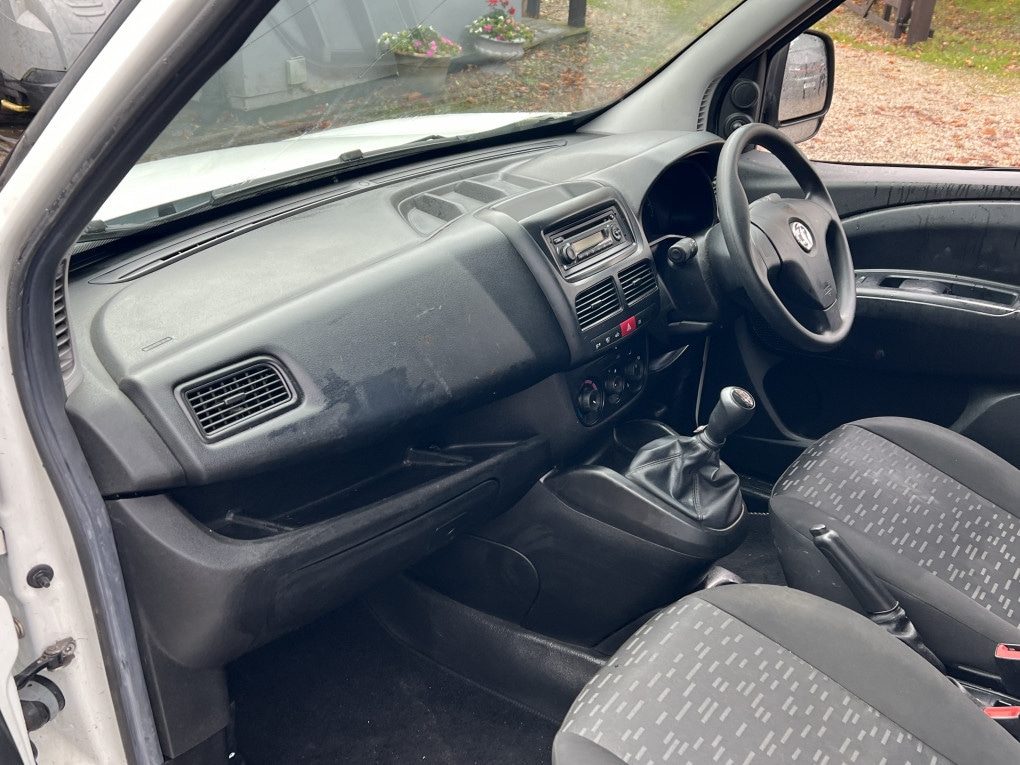 Used Vauxhall Combo 2017 for sale - 76497094: Photo 14