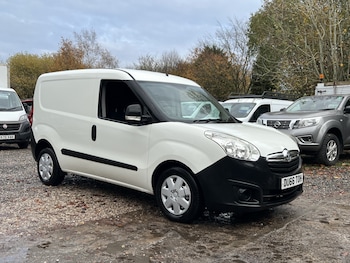 Used Vauxhall Combo 2017 for sale - 76497094: Photo