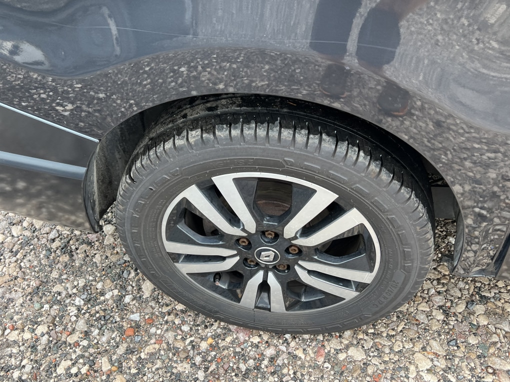 Vehicle 19