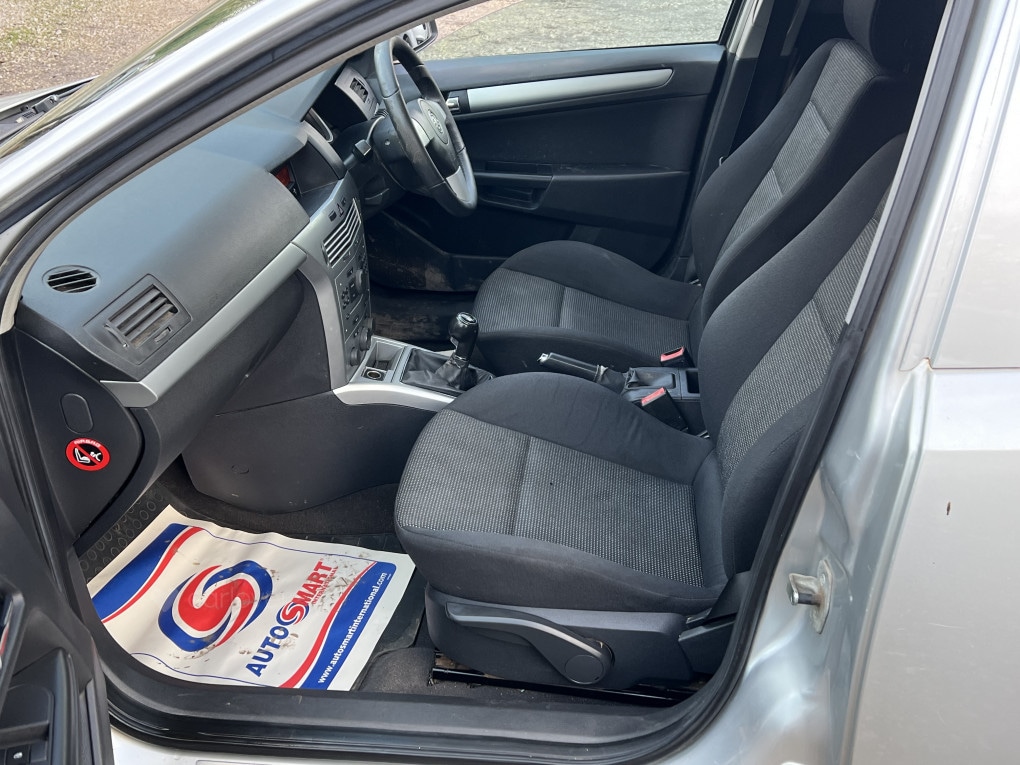 Used Vauxhall Astra Van 2007 for sale - 77311158: Photo 10