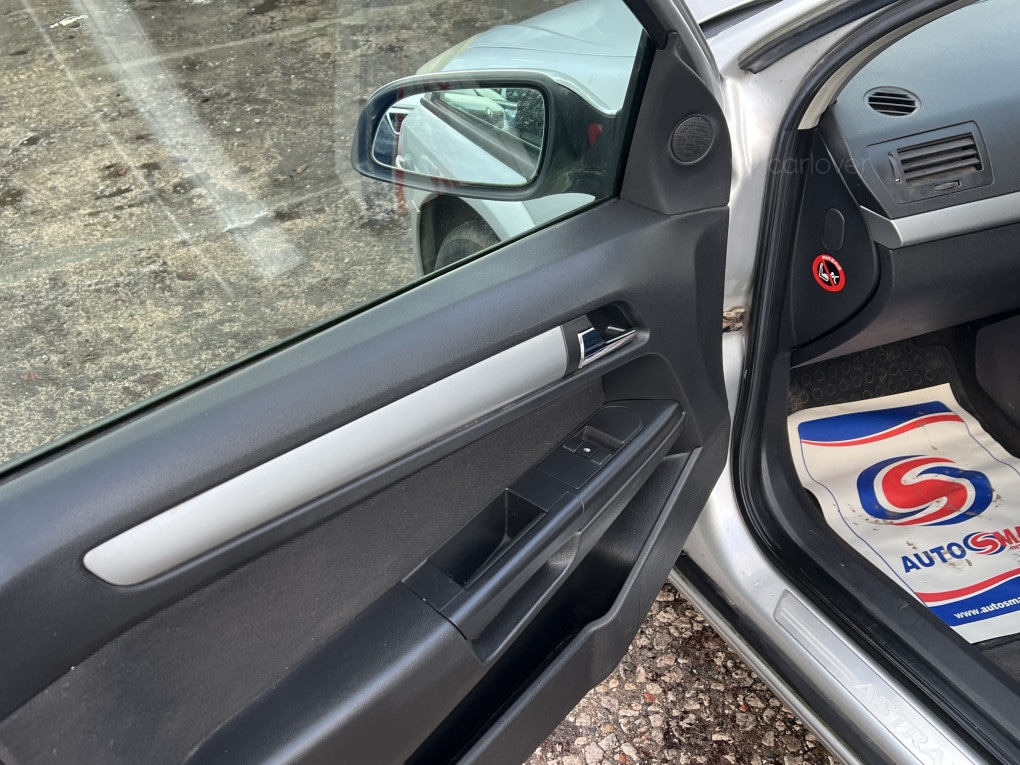 Used Vauxhall Astra Van 2007 for sale - 77311158: Photo 13