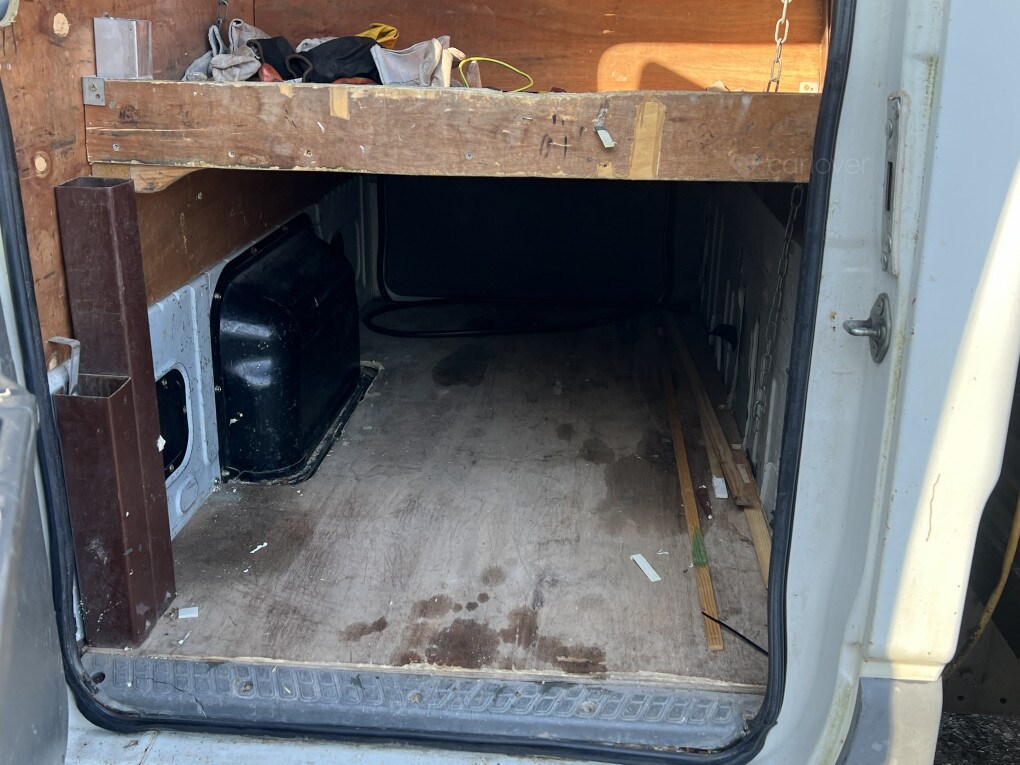 Used Mitsubishi Canter 2004 for sale - 77756250: Photo 11