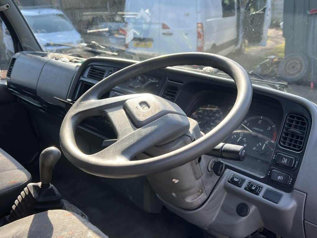 Used Mitsubishi Canter 2004 for sale - 77756250: Photo 19