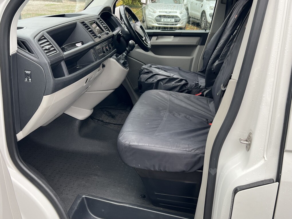 Used Volkswagen Transporter 2016 for sale - 76418111: Photo 14