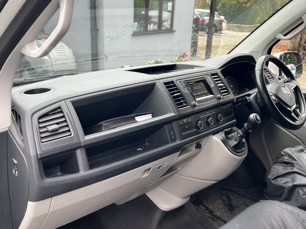 Used Volkswagen Transporter 2016 for sale - 76418111: Photo 18