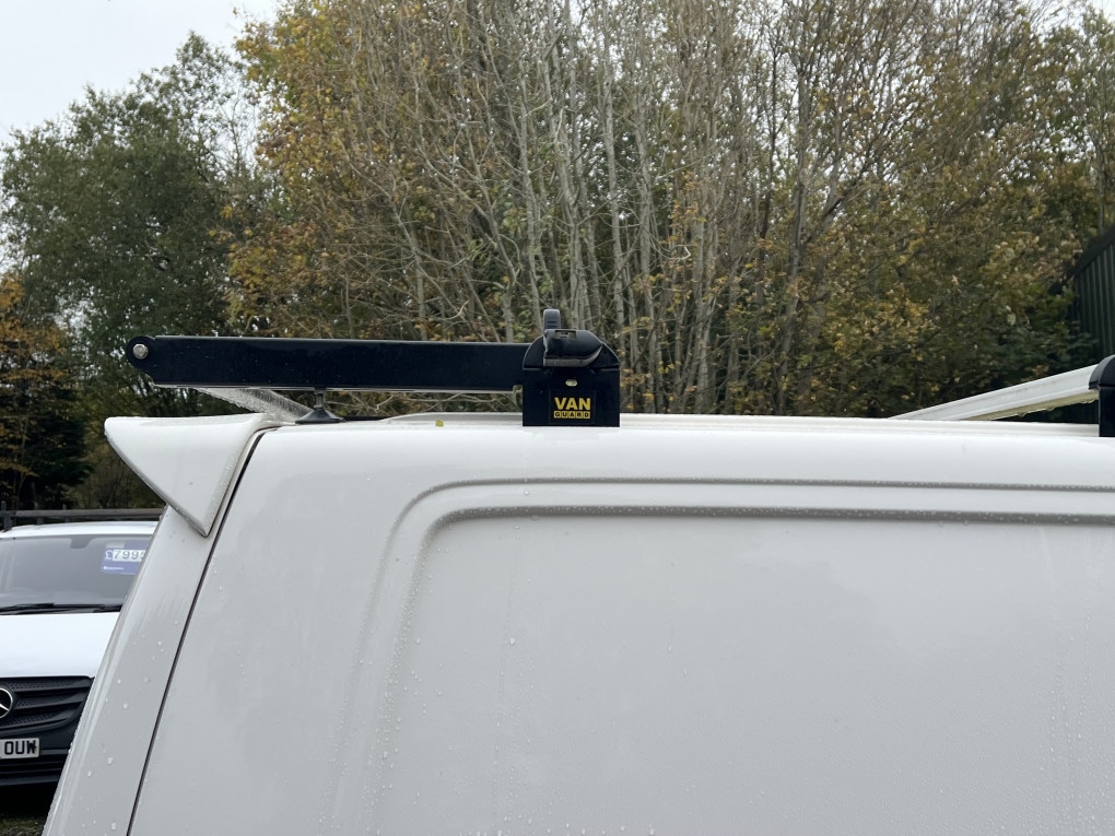 Used Volkswagen Transporter 2016 for sale - 76418111: Photo 34