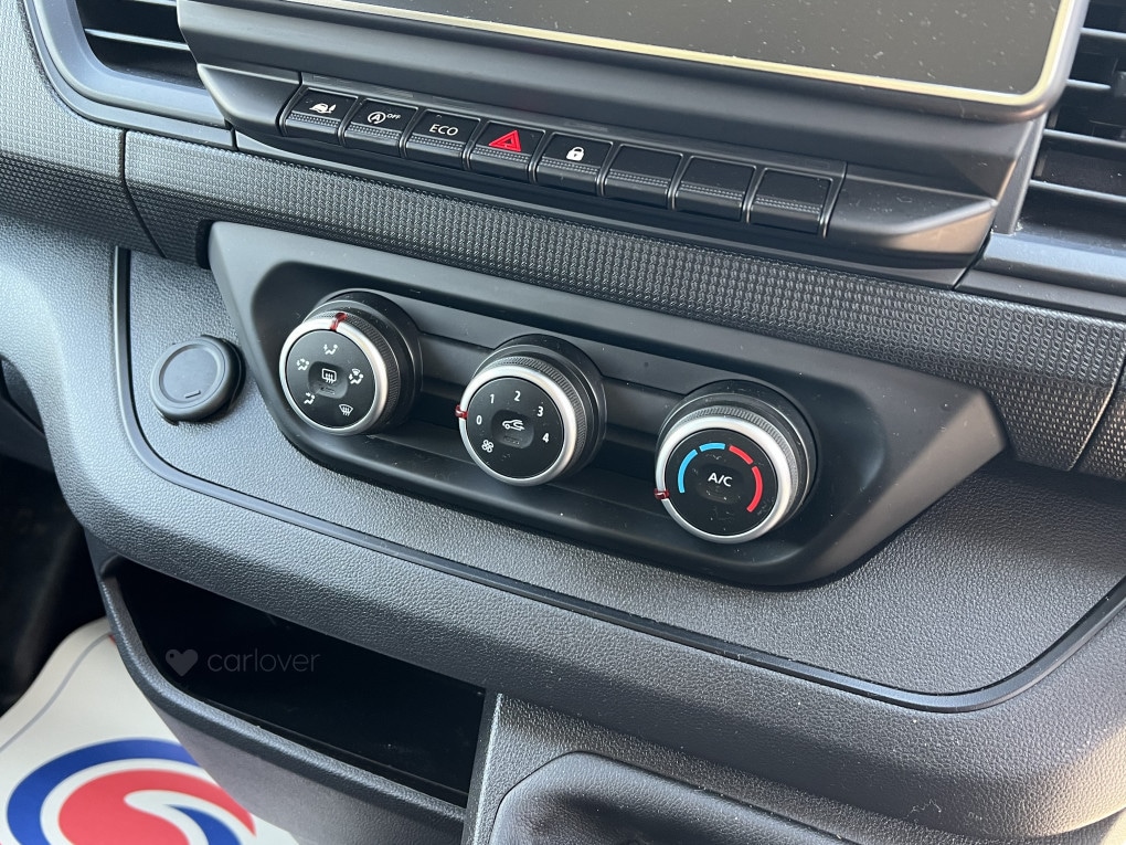 Used Renault Trafic 2023 for sale - 77937646: Photo 35