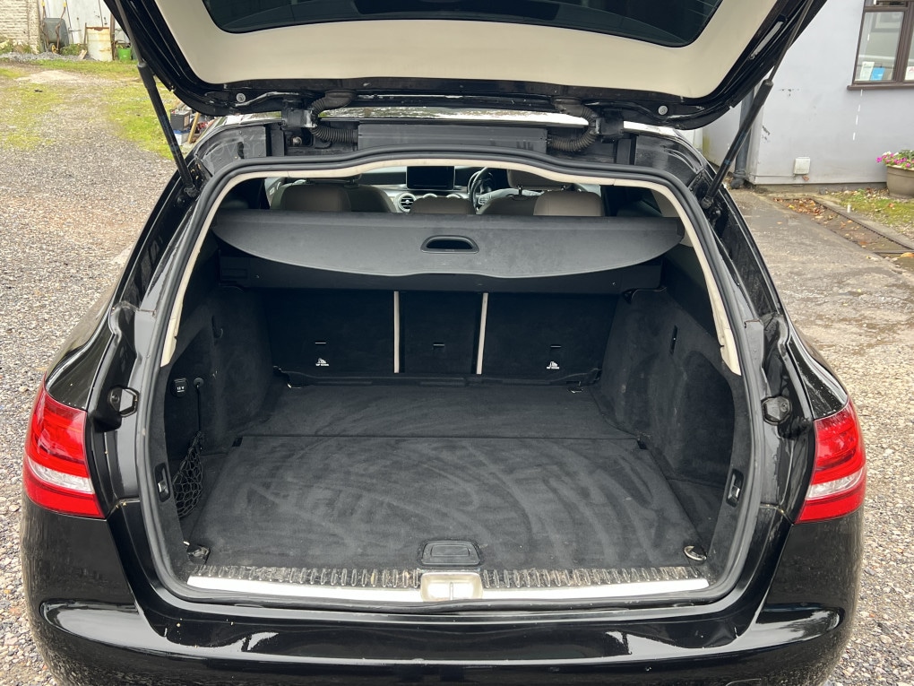 Used Mercedes-Benz C Class 2016 for sale - 76236464: Photo 7