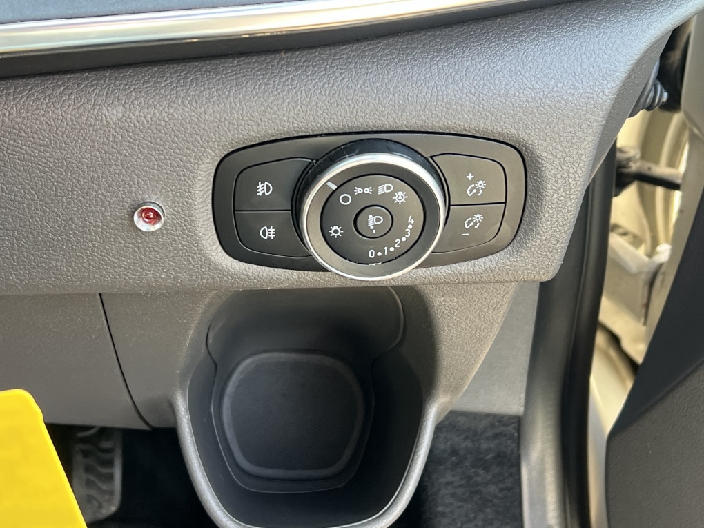 Used Ford Tourneo Custom 2018 for sale - 77937645: Photo 36