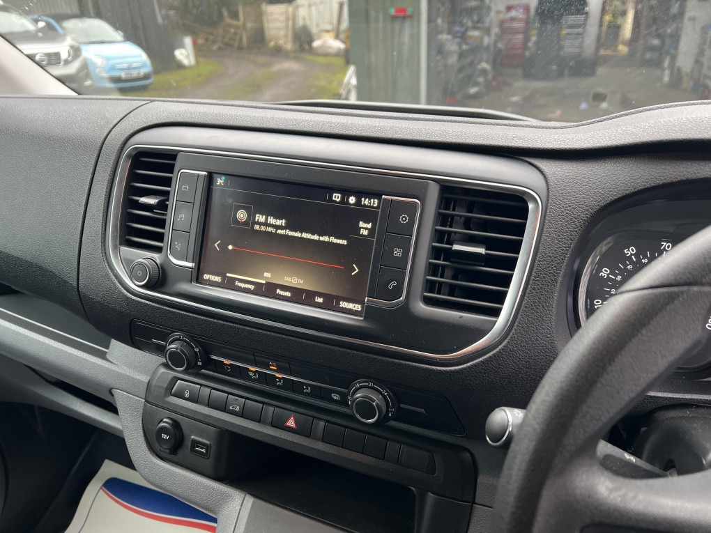 Used Vauxhall Vivaro 2020 for sale - 77140455: Photo 23