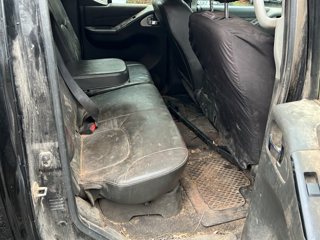 Used Nissan Navara 2011 for sale - 76577771: Photo 16