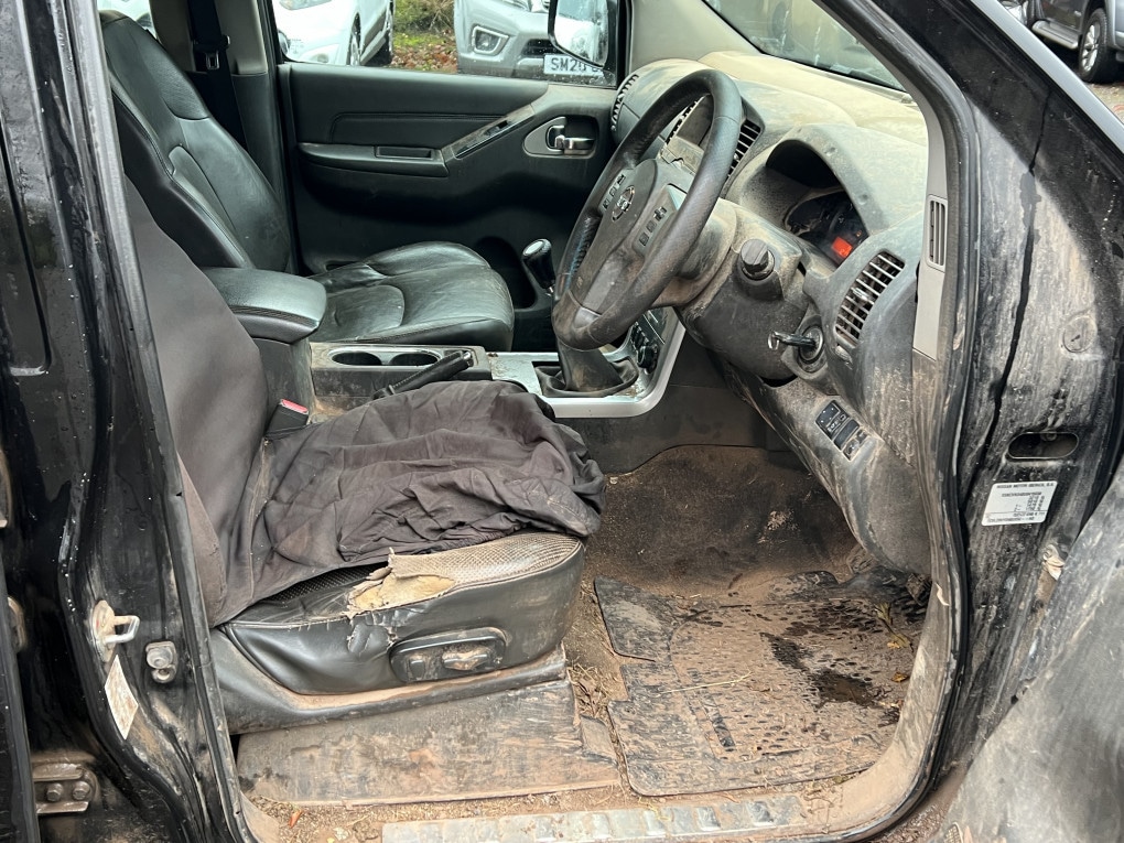 Used Nissan Navara 2011 for sale - 76577771: Photo 18