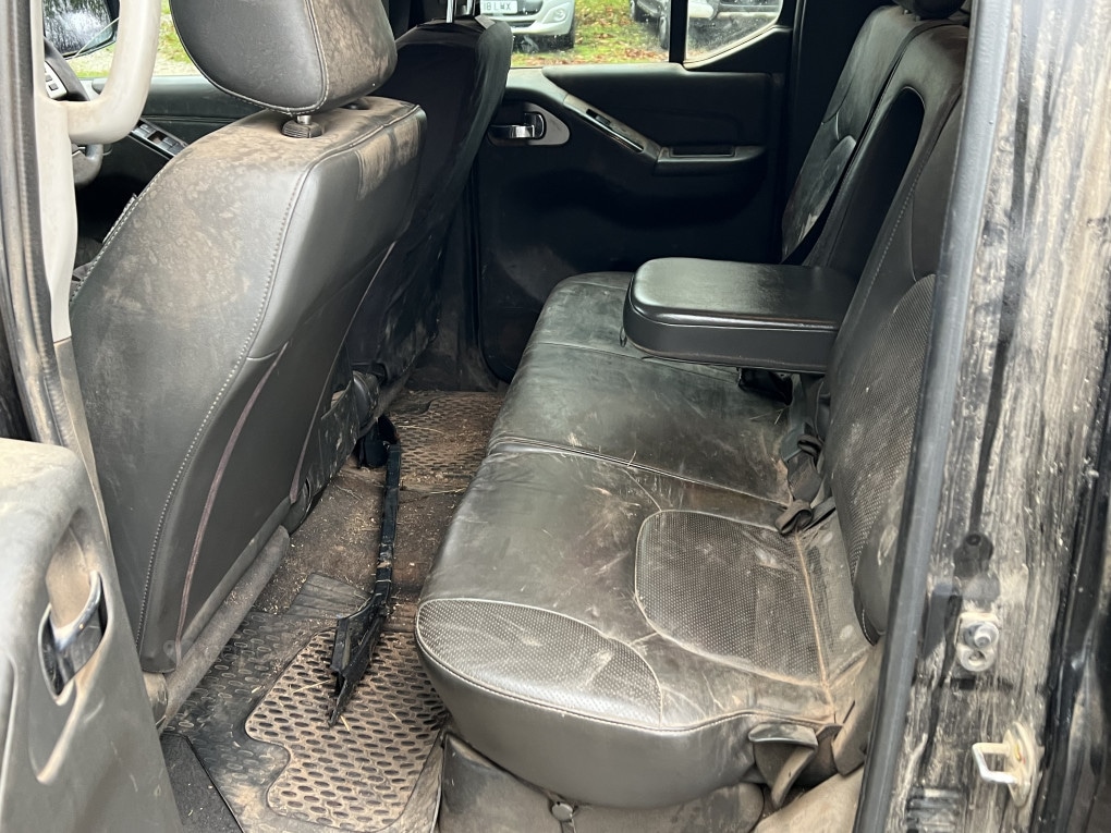 Used Nissan Navara 2011 for sale - 76577771: Photo 25