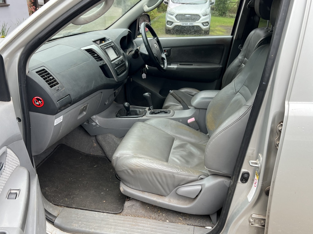 Used Toyota Hilux 2009 for sale - 78182442: Photo 16