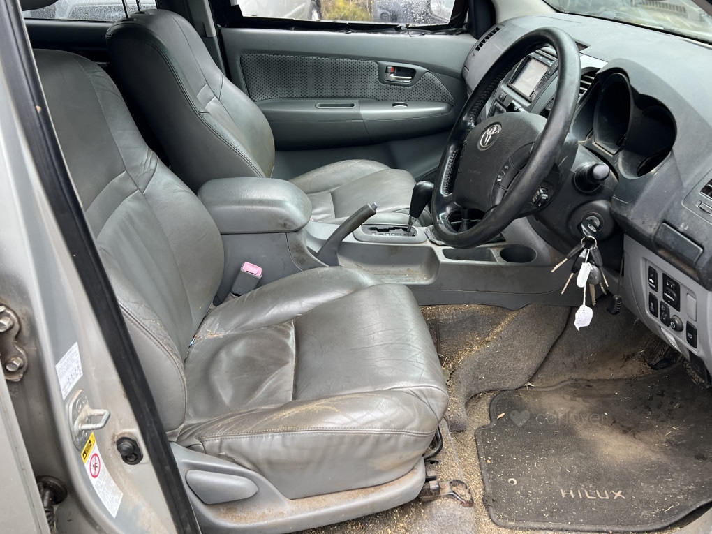 Used Toyota Hilux 2009 for sale - 78182442: Photo 25