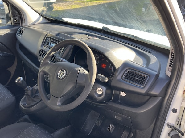 Used Vauxhall Combo 2018 for sale - 76186217: Photo 16