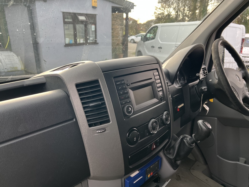 Used Mercedes-Benz Sprinter 2010 for sale - 77656118: Photo 28