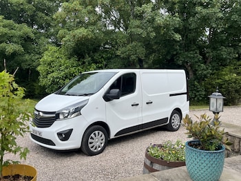 Used Vauxhall Vivaro undefined for sale - 79010262: Photo