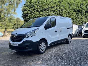 Used Renault Trafic 2017 for sale - 79619897: Photo