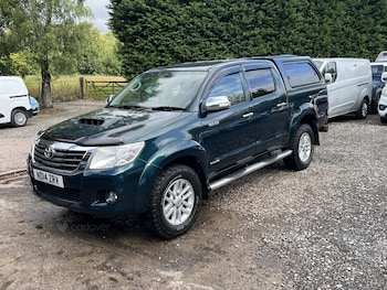 Used Toyota Hilux 2014 for sale - 79570374: Photo