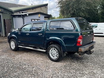 Used Toyota Hilux 2014 for sale - 79570374: Photo