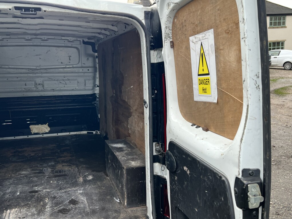 Used Renault Trafic for sale - 77694047: Photo 18