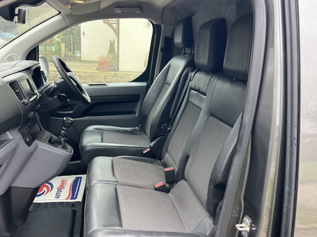 Used Vauxhall Vivaro 2022 for sale - 77452809: Photo 19