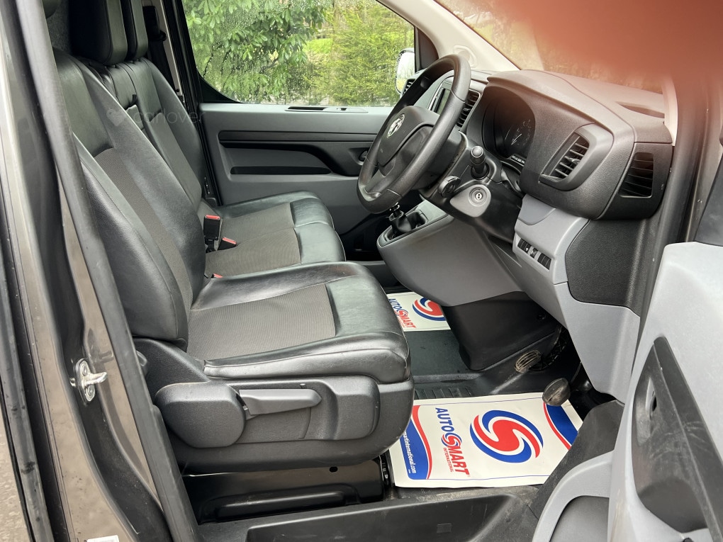 Used Vauxhall Vivaro 2022 for sale - 77452809: Photo 26