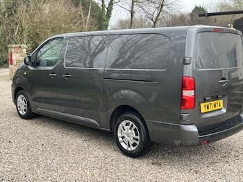 Used Vauxhall Vivaro 2022 for sale - 77452809: Photo