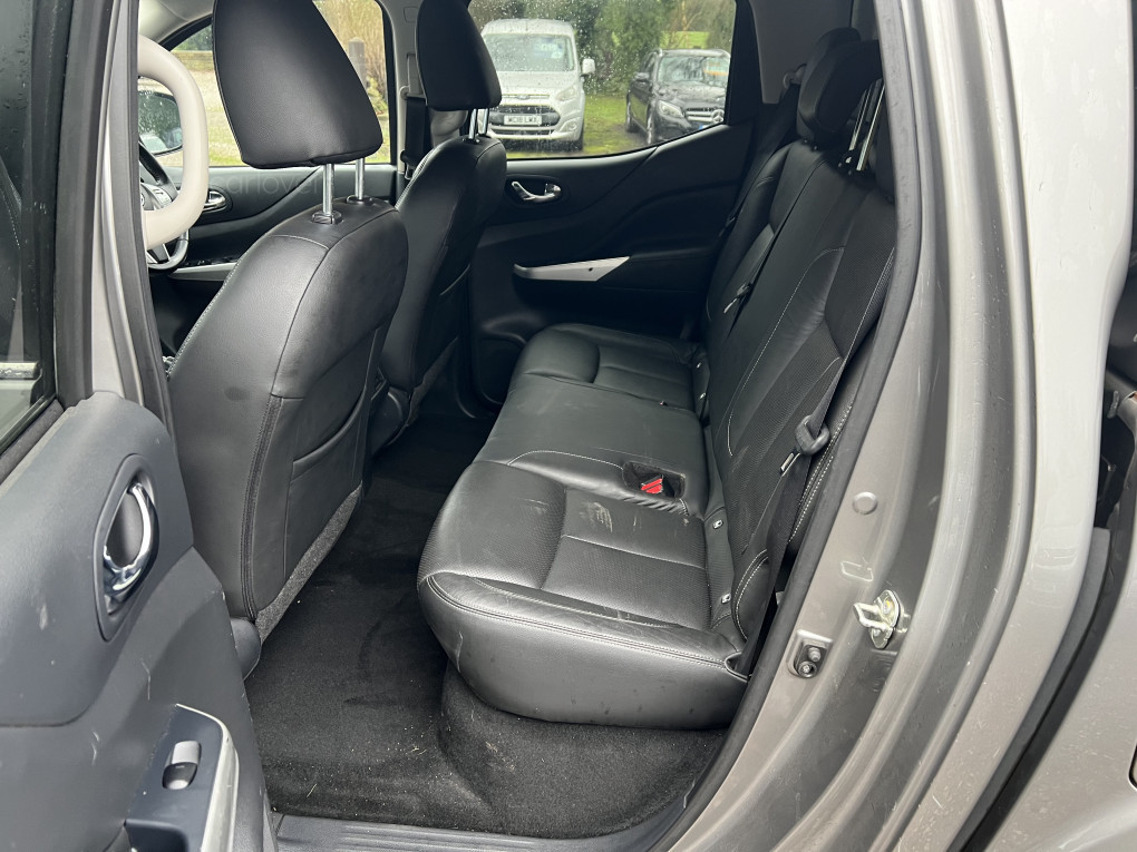 Used Nissan Navara 2020 for sale - 77140462: Photo 18