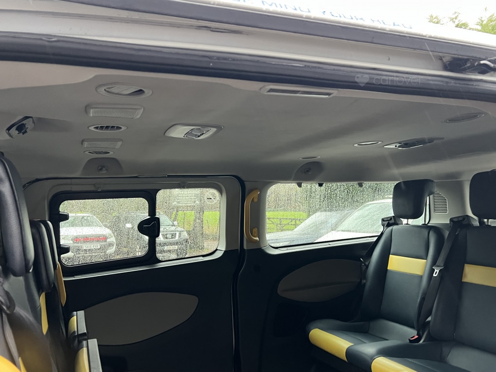 Used Ford Tourneo Custom 2015 for sale - 76799008: Photo 11