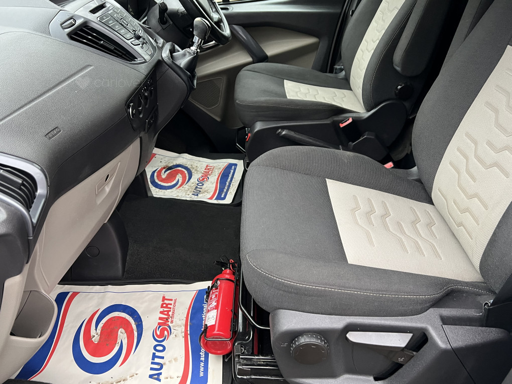 Used Ford Tourneo Custom 2015 for sale - 76799008: Photo 16