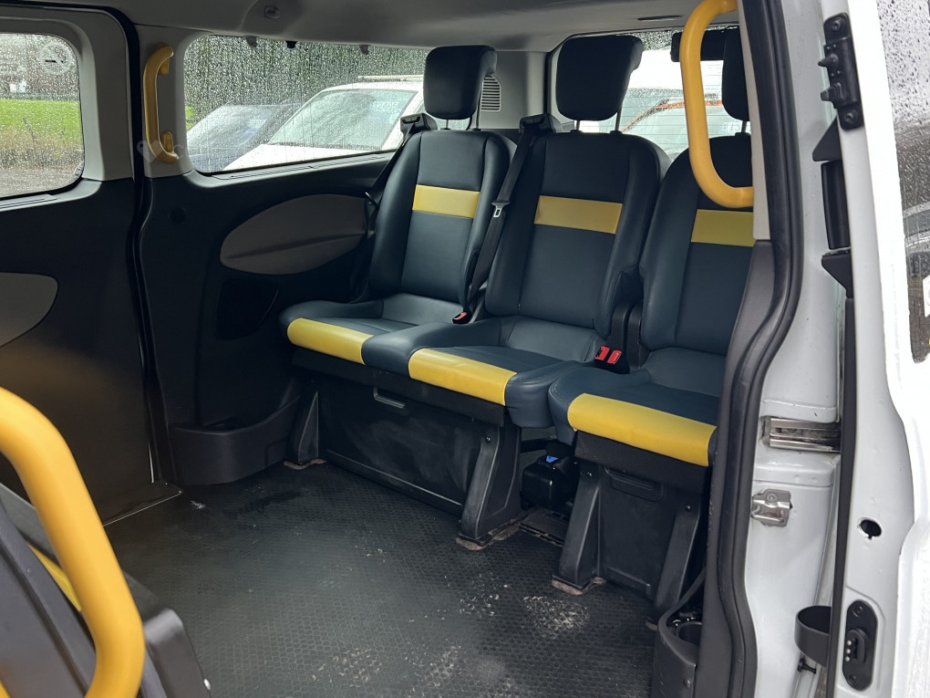 Used Ford Tourneo Custom 2015 for sale - 76799008: Photo 9