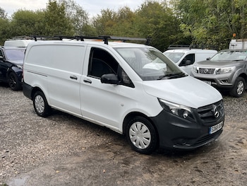 Used Mercedes-Benz Vito 2018 for sale - 76157600: Photo