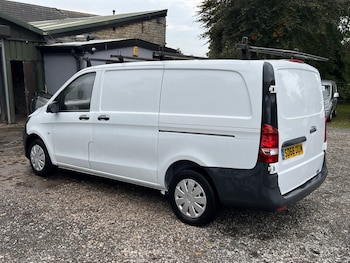 Used Mercedes-Benz Vito 2018 for sale - 76157600: Photo