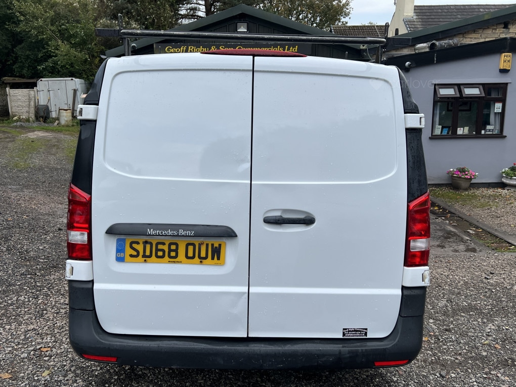 Used Mercedes-Benz Vito 2018 for sale - 76157600: Photo 5