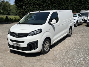 Used Vauxhall Vivaro undefined for sale - 79010263: Photo