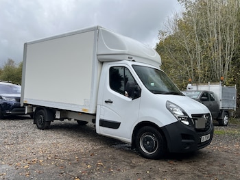 Vauxhall - Movano