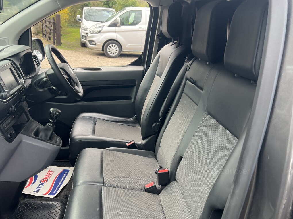 Used Vauxhall Vivaro 2020 for sale - 78111736: Photo 15