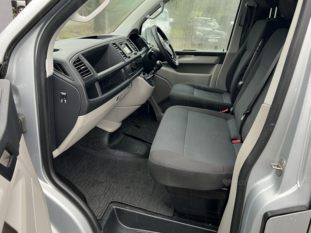 Used Volkswagen Transporter 2015 for sale - 76830422: Photo 17