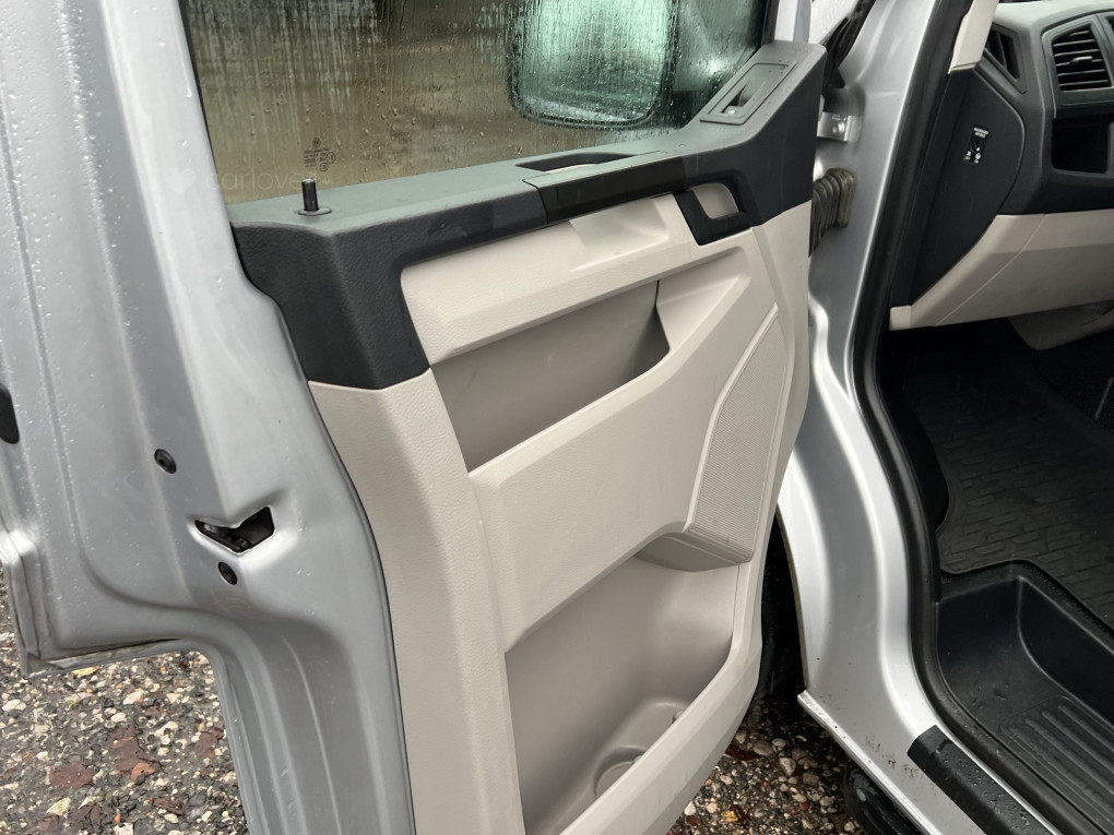 Used Volkswagen Transporter 2015 for sale - 76830422: Photo 21