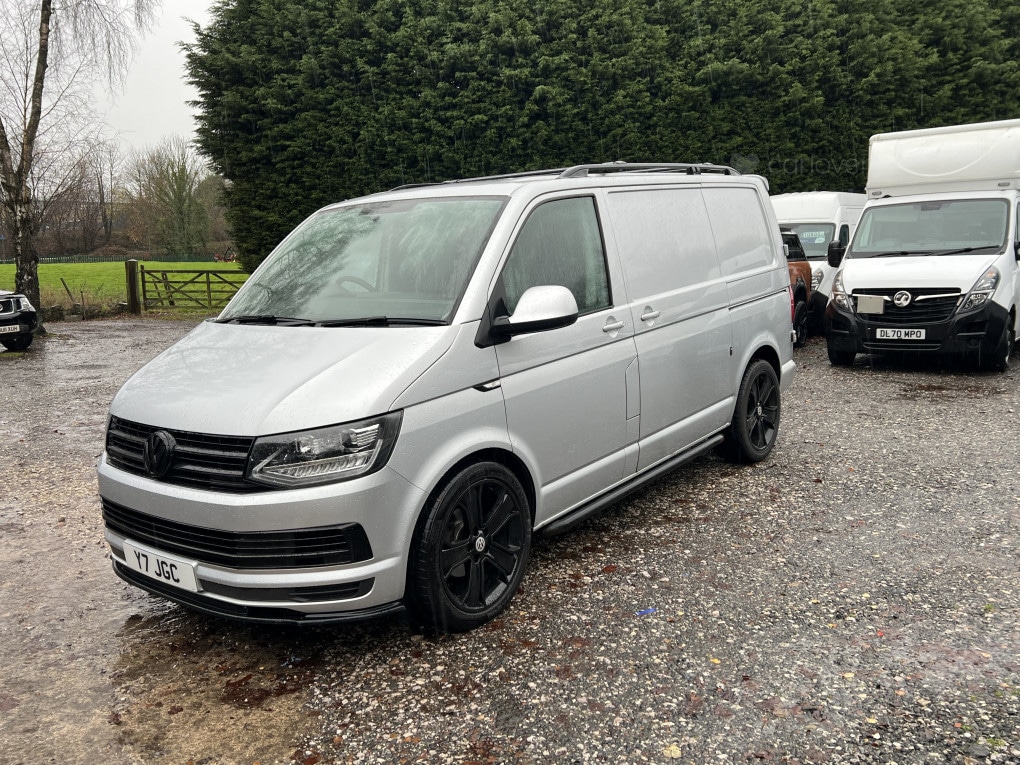 Used Volkswagen Transporter 2015 for sale - 76830422: Photo 3