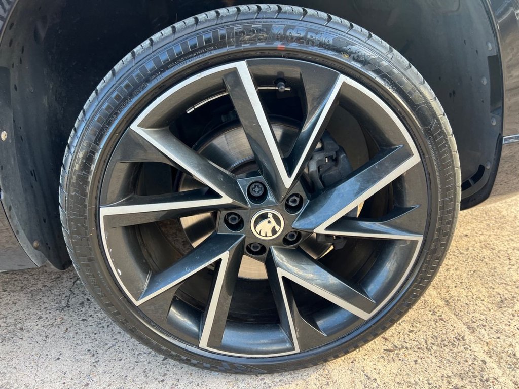 Used Skoda Karoq 2021 for sale - 76291472: Photo 33