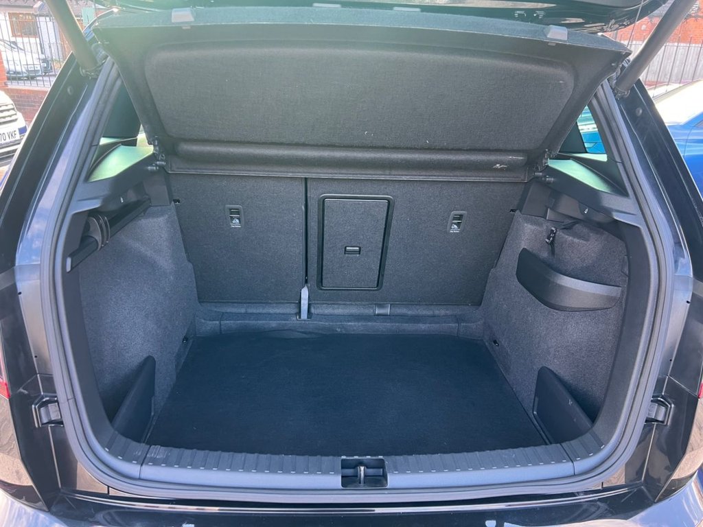 Used Skoda Karoq 2021 for sale - 76291472: Photo 36